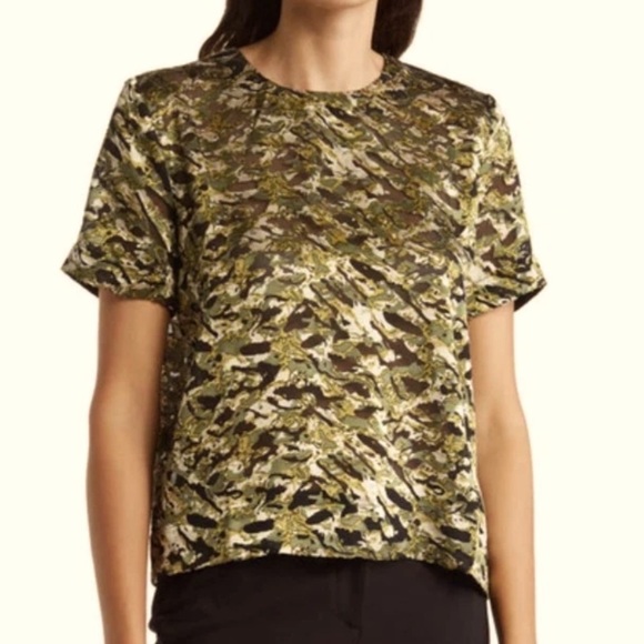 TAHARI Women's Top | Olive Green | Abstract Print Short Sleeve | NWT Size SM - Picture 1 of 15